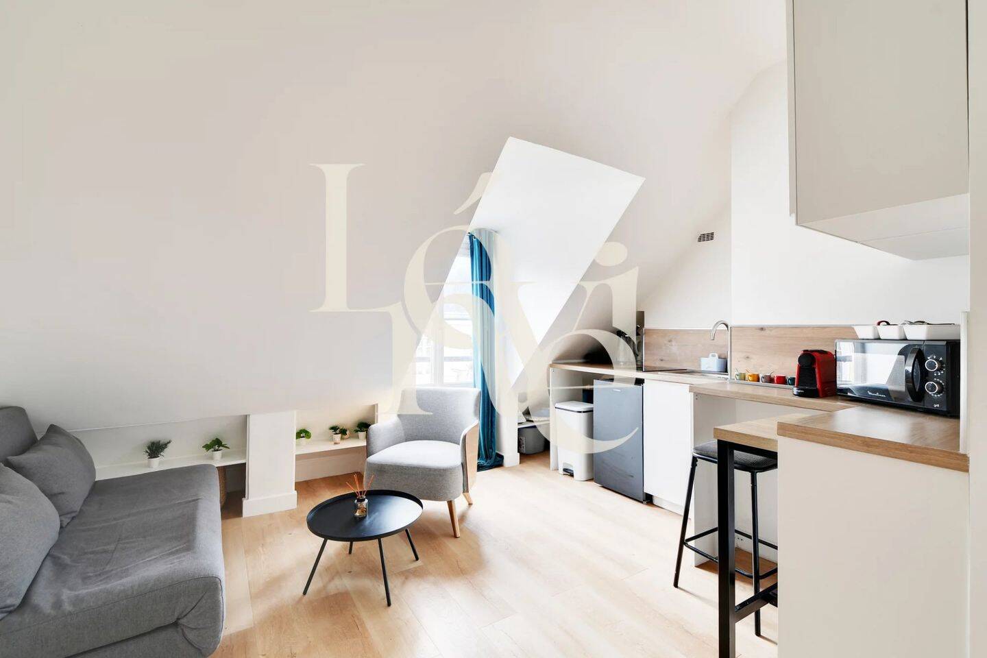 Appartement 2 pièces 21 m² · à Paris 17ème Arrondissement · 21 m² · 349 000 €