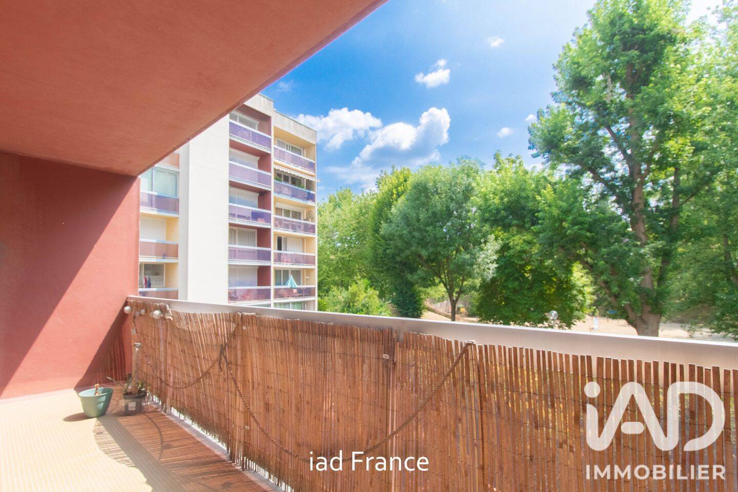 Appartement 3 pièces 75 m² · à Élancourt · 75 m² · 1 250 €/mois