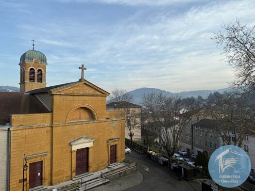 Appartement à vendre 70 000 € 2 pièces 1 chambre 31,5 m² Étage 3/3 Centre Tarare 69170