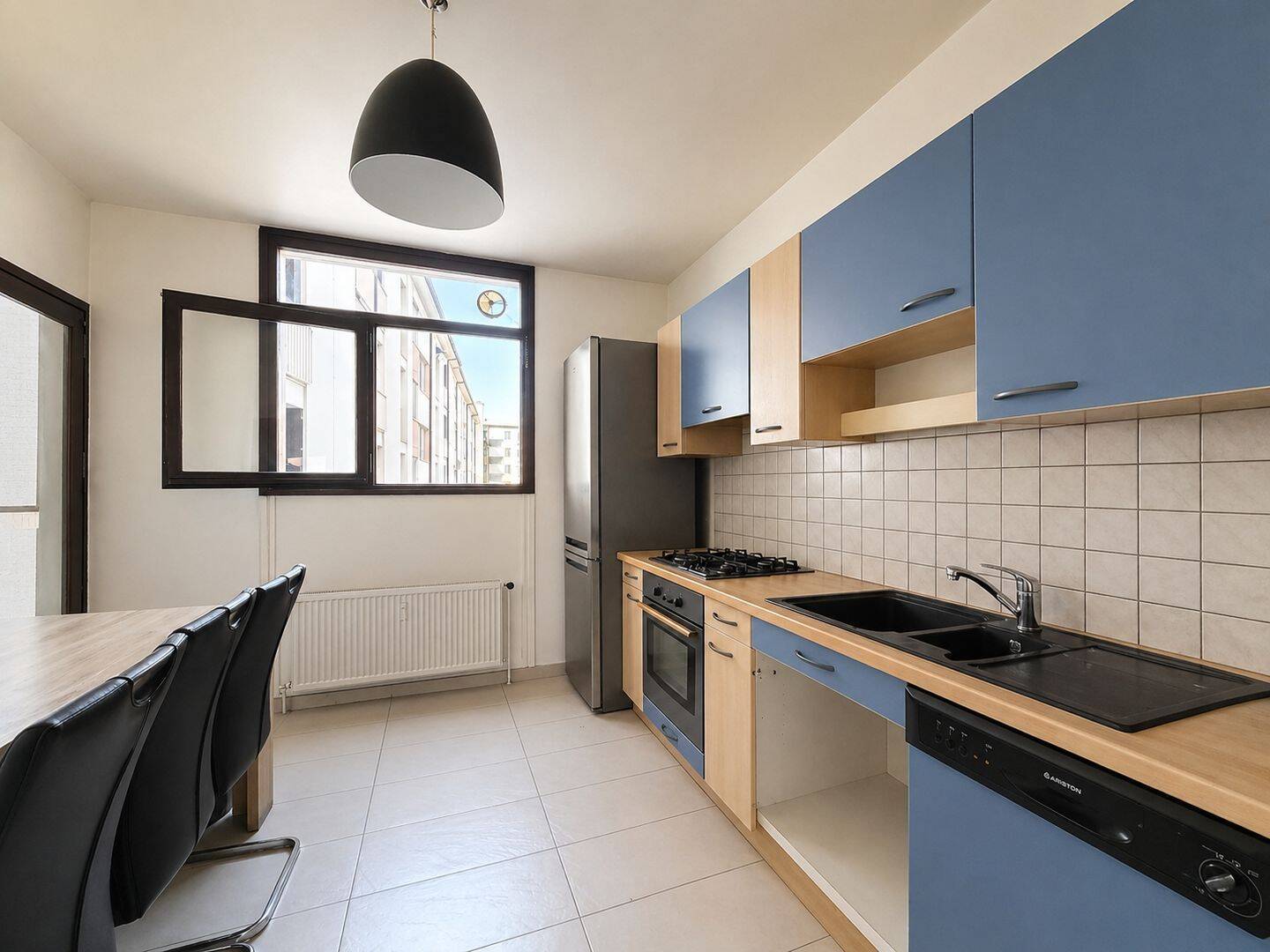 Appartement 4 pièces 91 m² · à Annemasse · 90,6 m² · 330 000 €