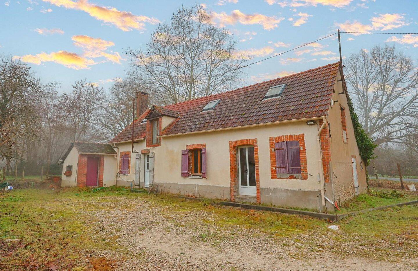 Maison 7 pièces 120 m² · à Varennes-Changy · 120 m² · 160 000 €