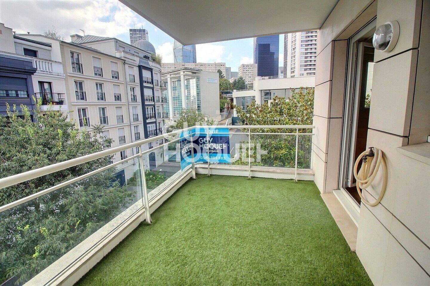 Appartement 2 pièces 44 m² · à Puteaux · 43,8 m² · 1 521 €/mois