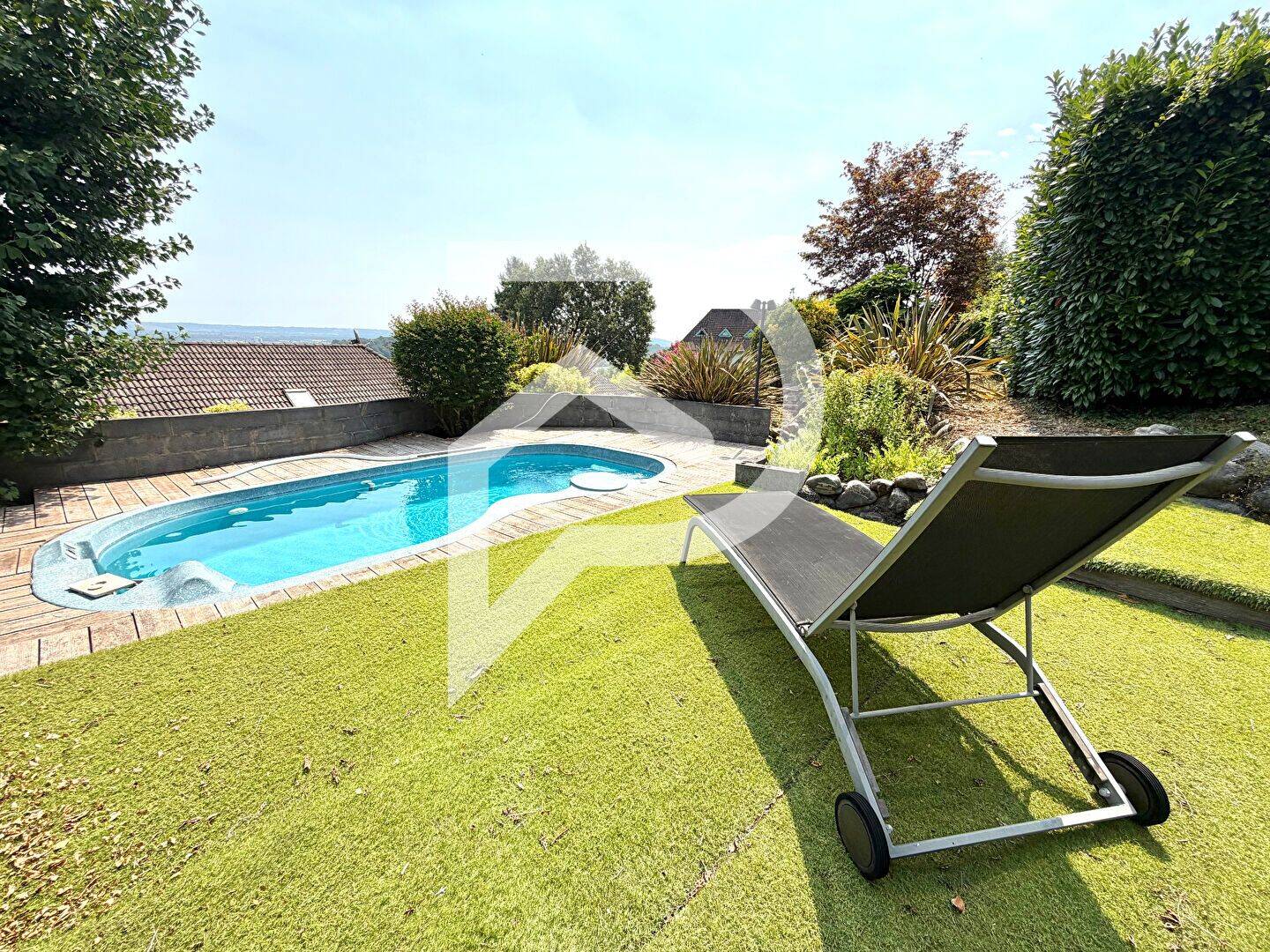 Maison 7 pièces 145 m² · à Mourenx · 145 m² · 239 000 €