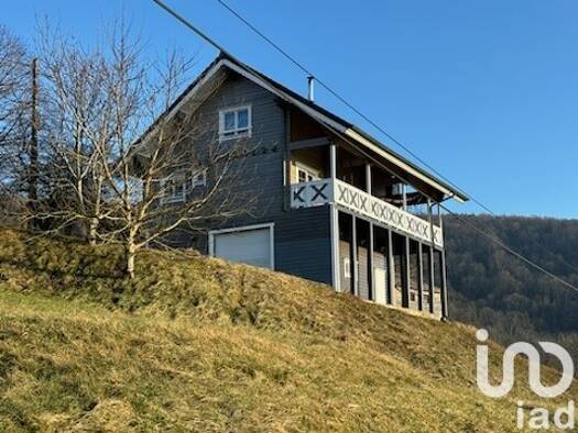 Maison de plain-pied à vendre 318 900 € 4 pièces 3 chambres 107 m² 1 600 m² de terrain Légna 39240