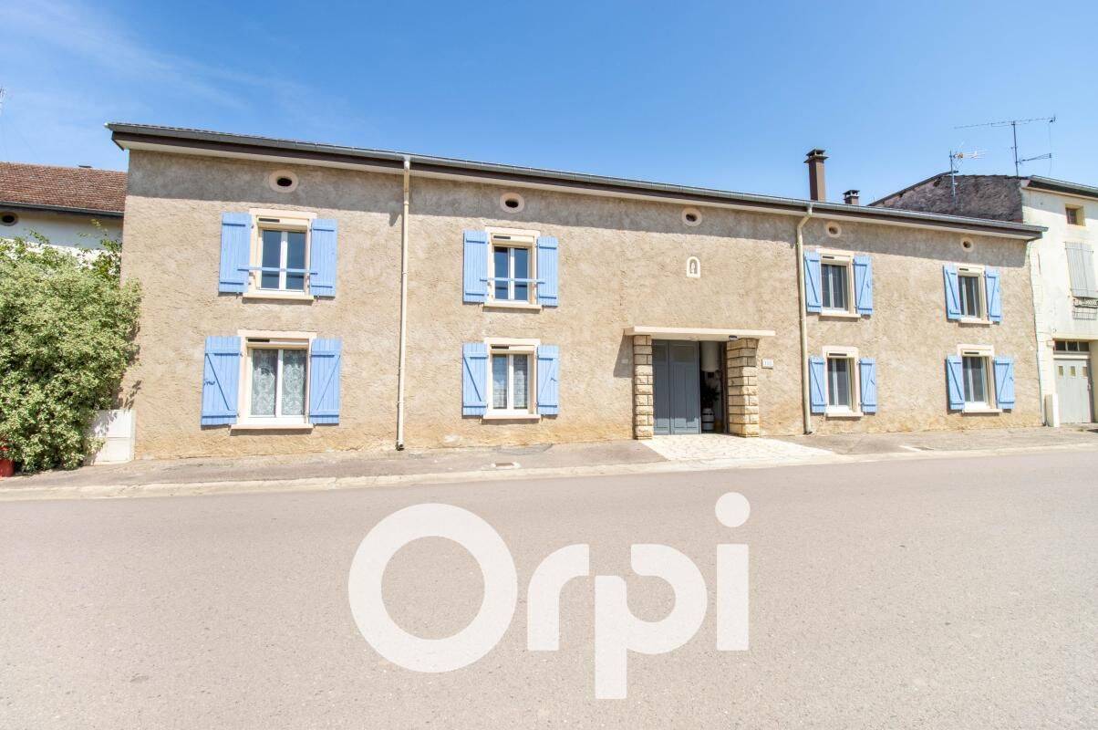 Maison 5 pièces 176 m² · à Frenelle-la-Grande · 176 m² · 195 000 €