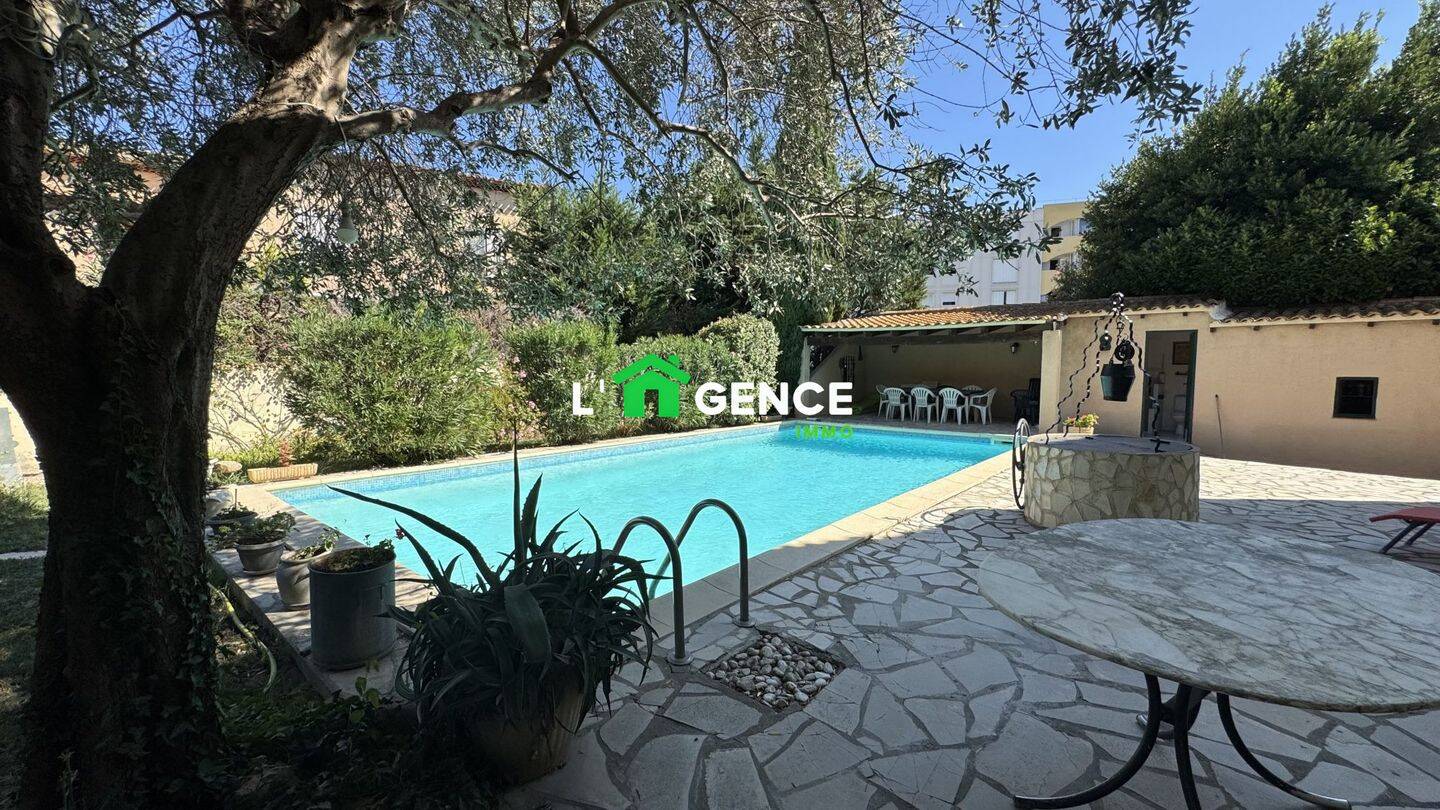 Maison 7 pièces 200 m² · à Istres · 200 m² · 680 000 €