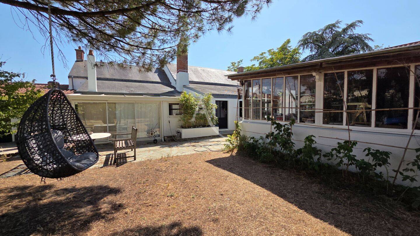 Maison 6 pièces 155 m² · à Commequiers · 155,4 m² · 475 000 €