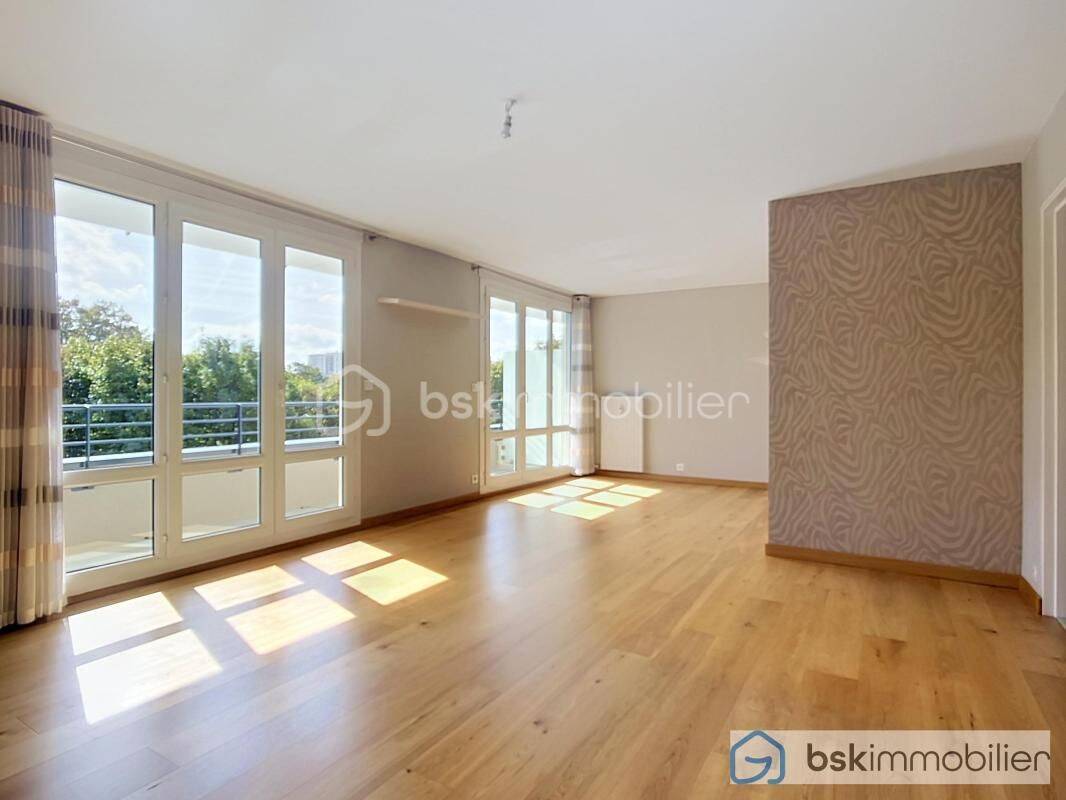 Appartement 5 pièces 98 m² · à Reims · 98 m² · 329 900 €