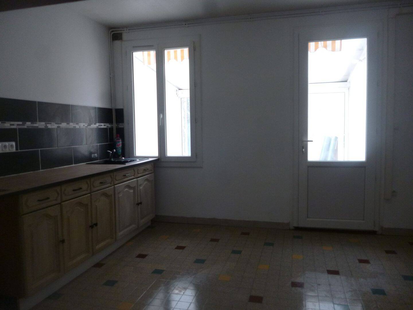 Maison 6 pièces 112 m² · à Tonnay-Charente · 112 m² · 916 €