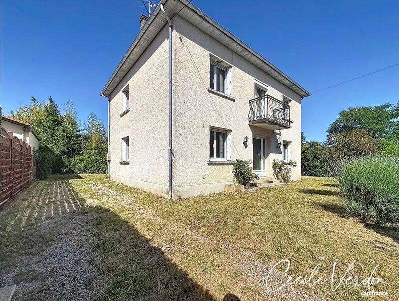 Maison 6 pièces 166 m² · à Bergerac · 166 m² · 149 900 €