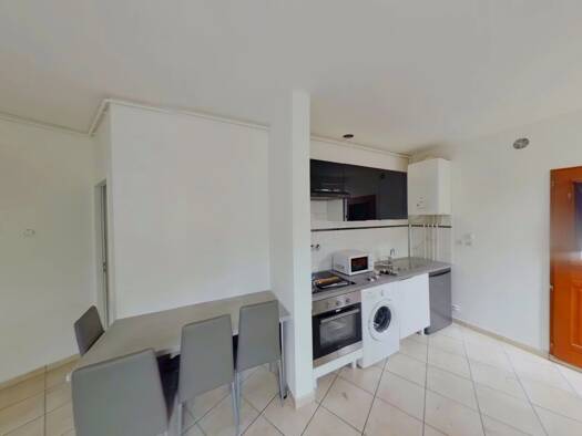 Appartement à louer 550 € 3 pièces 2 chambres 57 m² RDC/1 Saint-Étienne 42000