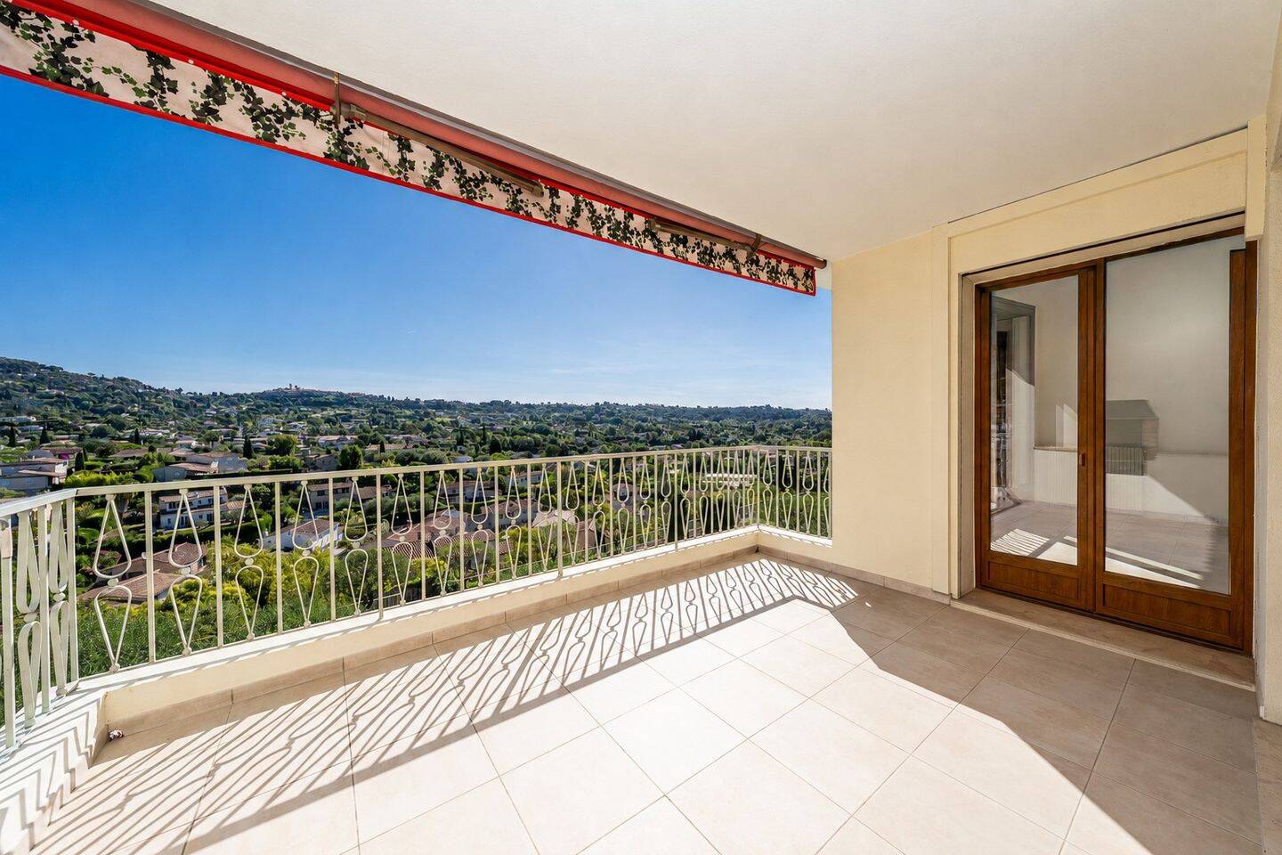 Appartement 4 pièces 97 m² · à La Colle-sur-Loup · 96,7 m² · 589 000 €
