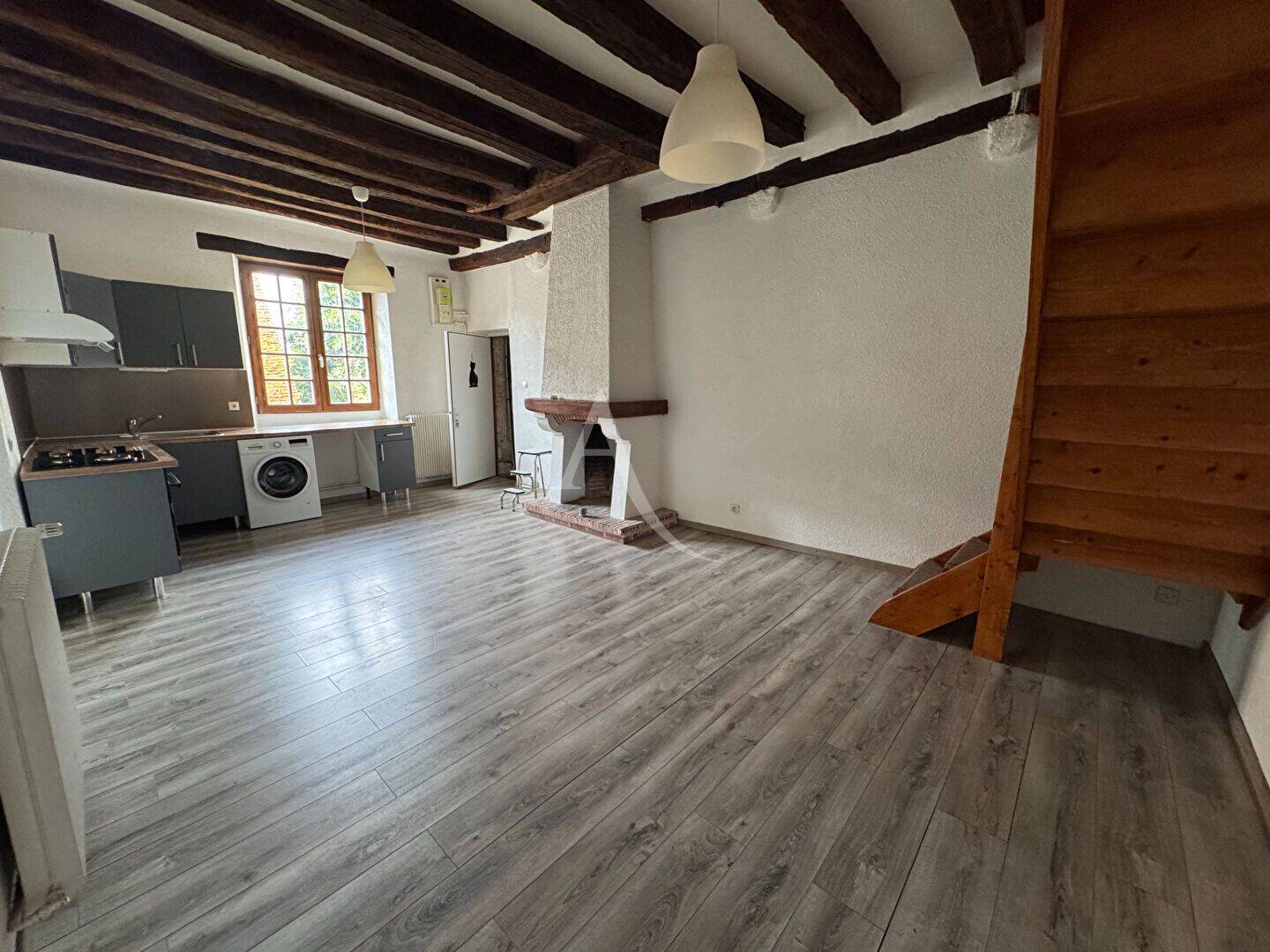 Appartement 4 pièces 98 m² · à Saint-Dyé-sur-Loire · 98 m² · 710 €/mois