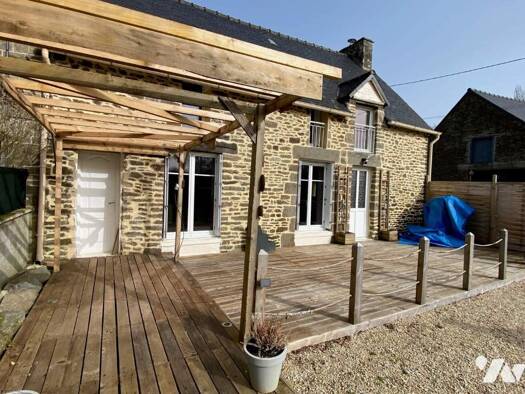 Maison à vendre 182 350 € 4 pièces 3 chambres 83 m² 265 m² de terrain Saint-Hélen 22100