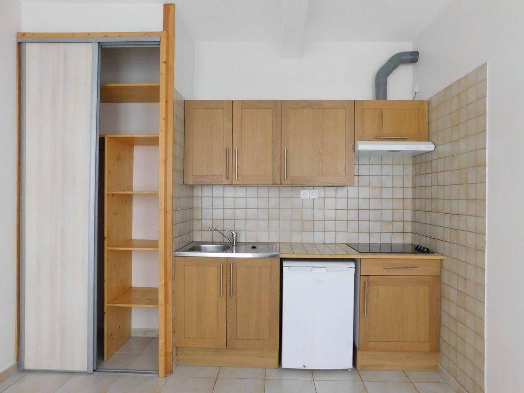 Appartement 1 pièce 20 m² · à Lille · 20 m² · 438 €
