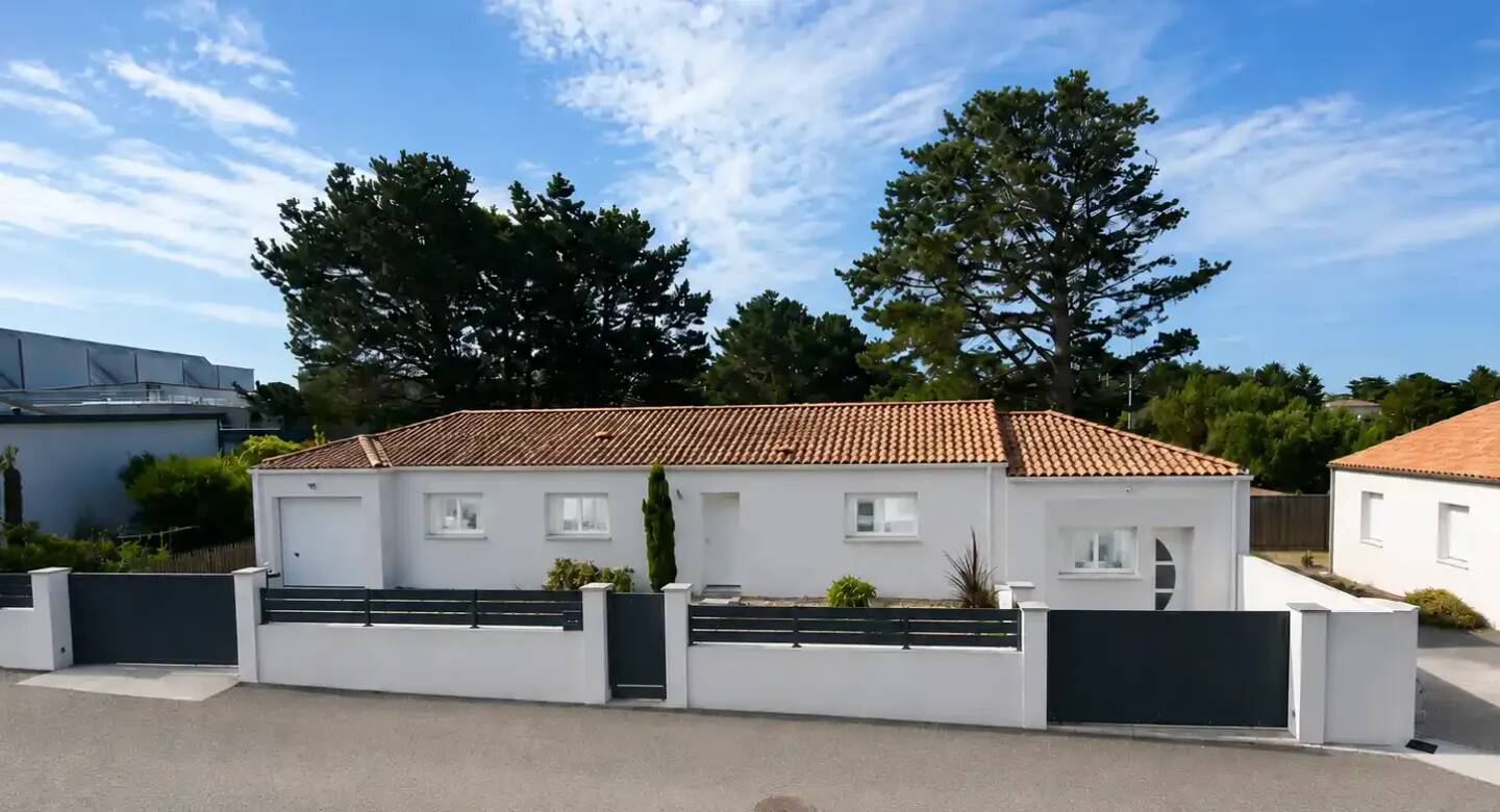Maison 6 pièces 120 m² · à Saint-Michel-Chef-Chef · 120 m² · 405 000 €