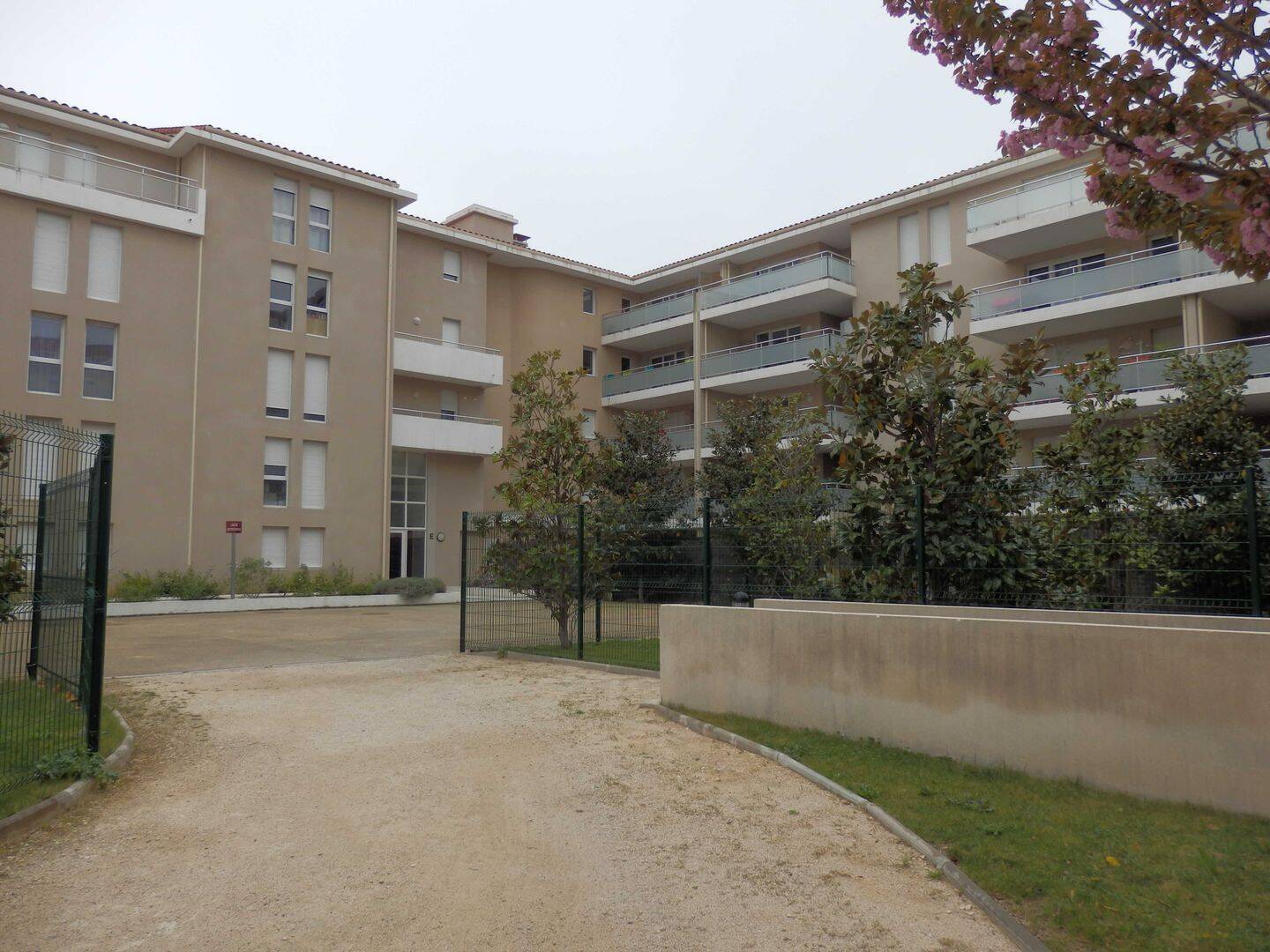 Appartement 4 pièces 80 m² · à Marseille 12ème Arrondissement · 79,5 m² · 1 173 €
