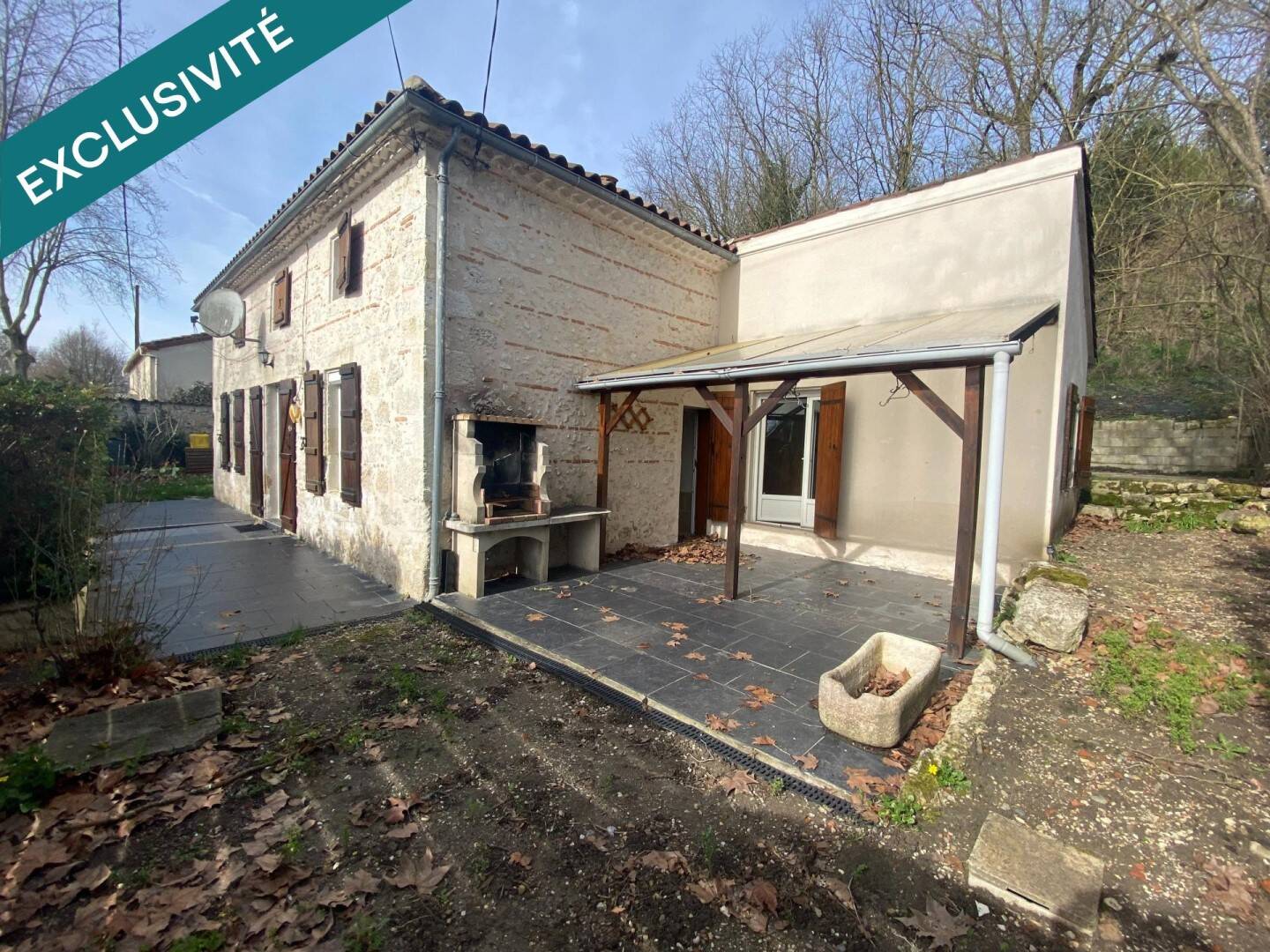 MAISON EN PIERRE