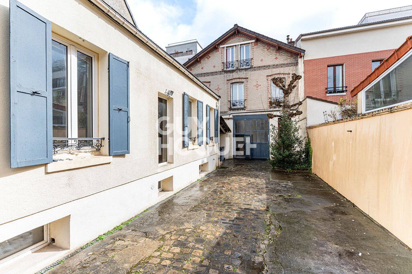 Maison 5 pièces 205 m² · à Asnières-sur-Seine · 205 m² · 880 000 €