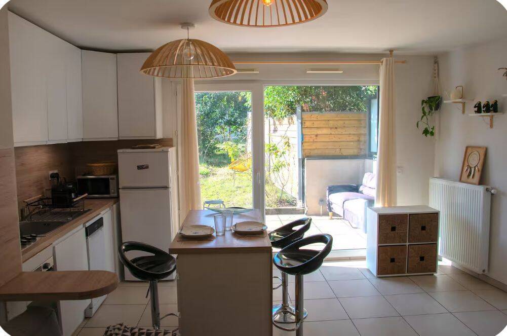 Appartement 3 pièces 56 m² · à Vénissieux · 56 m² · 1 100 €/mois