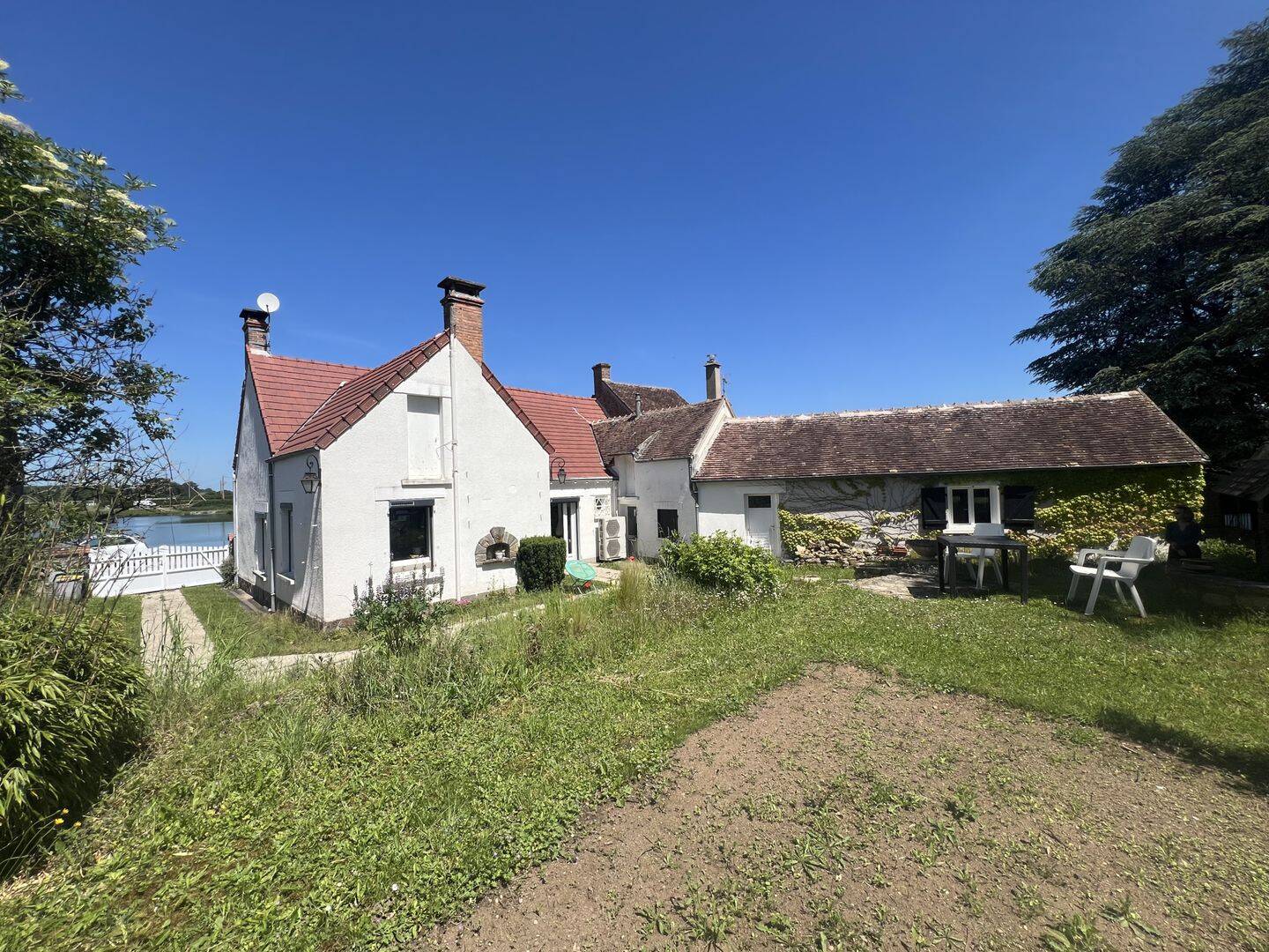 Maison 4 pièces 134 m² · à Châteaumeillant · 134 m² · 189 000 €