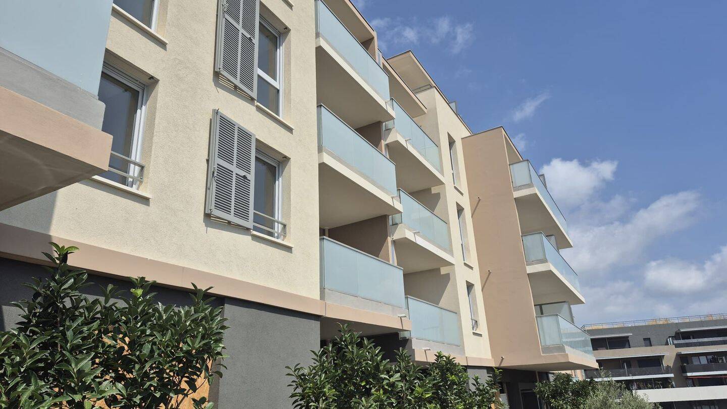 Appartement 2 pièces 47 m² · à Saint-Laurent-du-Var · 47 m² · 970 €