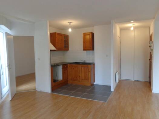 Appartement à louer 485 € 2 pièces 1 chambre 42 m² 1er étage Sablar-Rive Droite Dax 40100