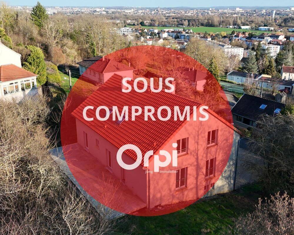 Maison 11 pièces 295 m² · à Scy-Chazelles · 295 m² · 649 000 €