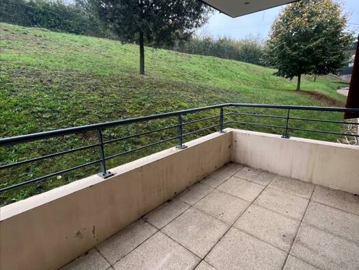 Appartement à vendre 195 000 € 2 pièces 1 chambre 45 m² RDC Vaugneray 69670