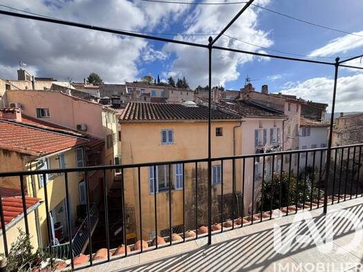 Maison à vendre 284 000 € 4 pièces 2 chambres 90 m² Le Village La Garde 83130