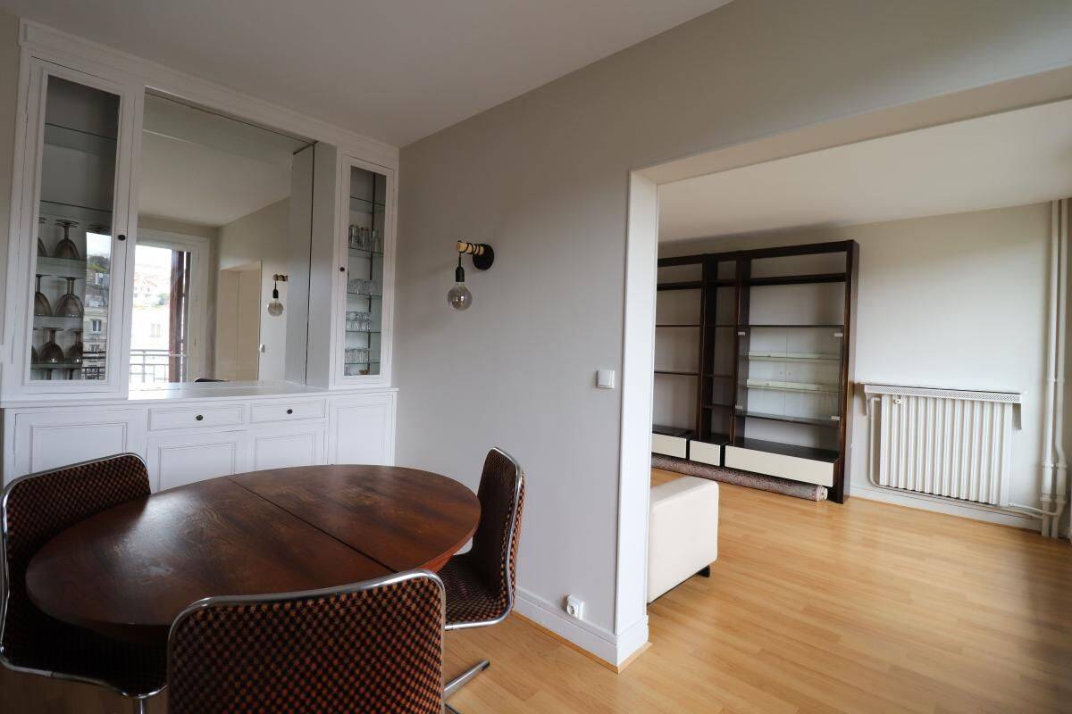 Appartement 3 pièces 71 m² · à Villeneuve-Saint-Georges · 71,1 m² · 1 092 €