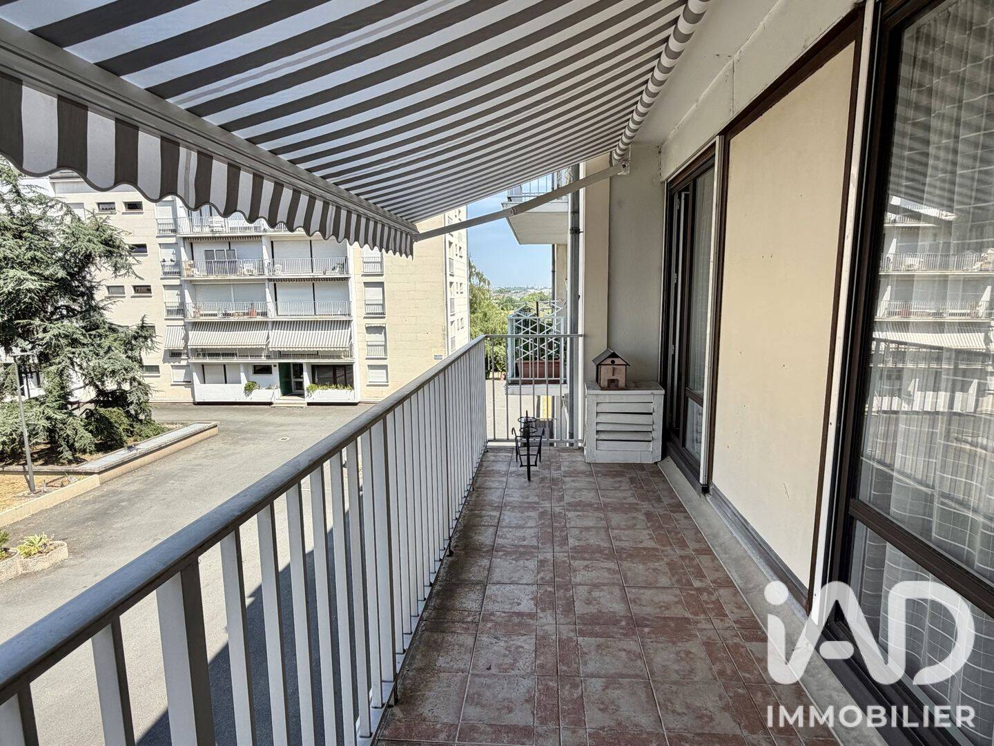Appartement 5 pièces 97 m² · à Tours · 97 m² · 150 000 €