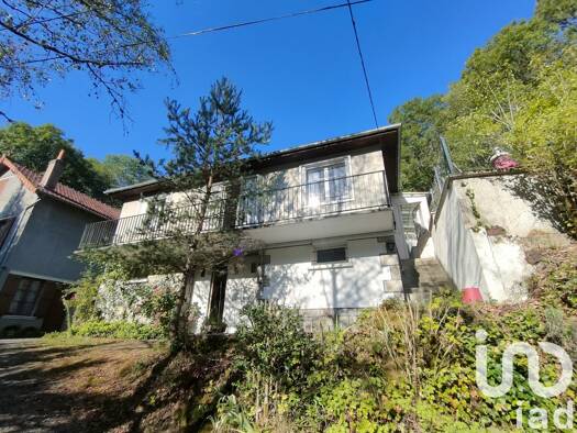 Pavillon à vendre 74 900 € 7 pièces 3 chambres 62 m² 1 120 m² de terrain Rive Droite Aubusson 23200