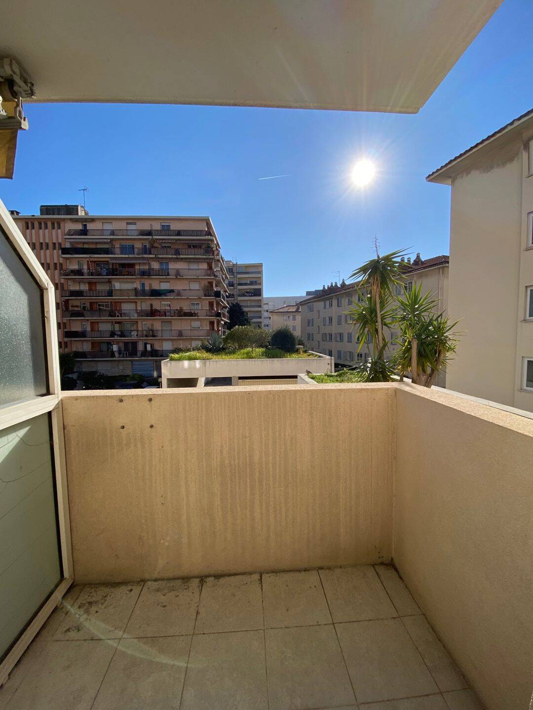 Appartement 1 pièce 24 m² · à Nice · 23,7 m² · 560 €/mois