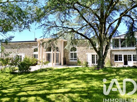 Maison à vendre 335 000 € 6 pièces 4 chambres 242 m² 2 098 m² de terrain Hauteville-sur-Mer 50590