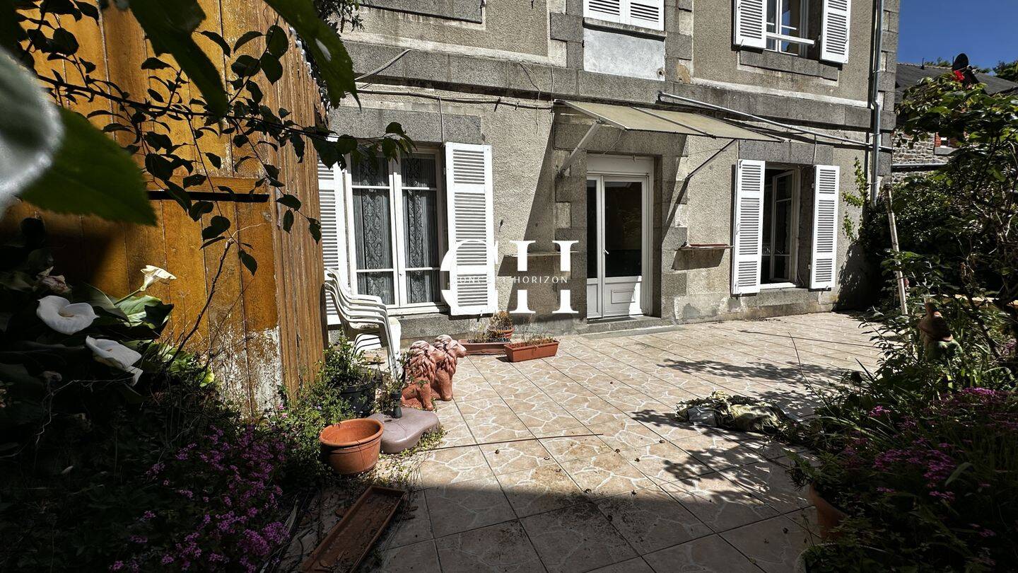 Appartement 4 pièces 108 m² · à St Brieuc · 108 m² · 136 500 €
