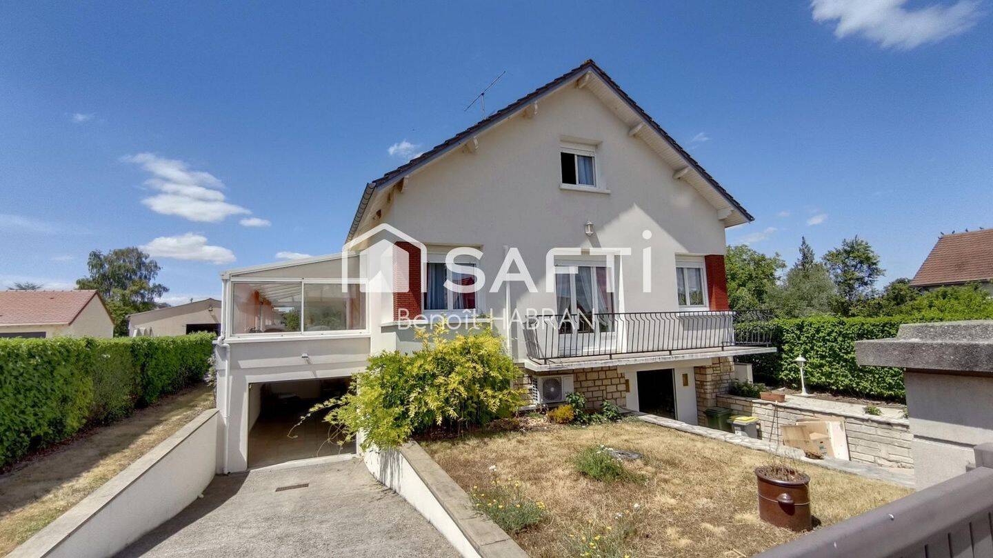 Maison 6 pièces 175 m² · à Follainville-Dennemont · 175 m² · 311 000 €