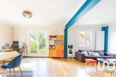 Maison à louer 1 900 € 7 pièces 4 chambres 126 m² 442 m² de terrain Les bords de l'Yerres Brunoy 91800