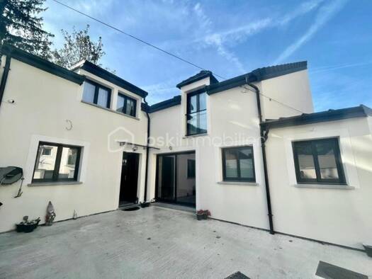 Maison à vendre 370 000 € 5 pièces 4 chambres 108 m² Charles de Gaulle-Vieux Pays-Paris Nord Tremblay-en-France 93290
