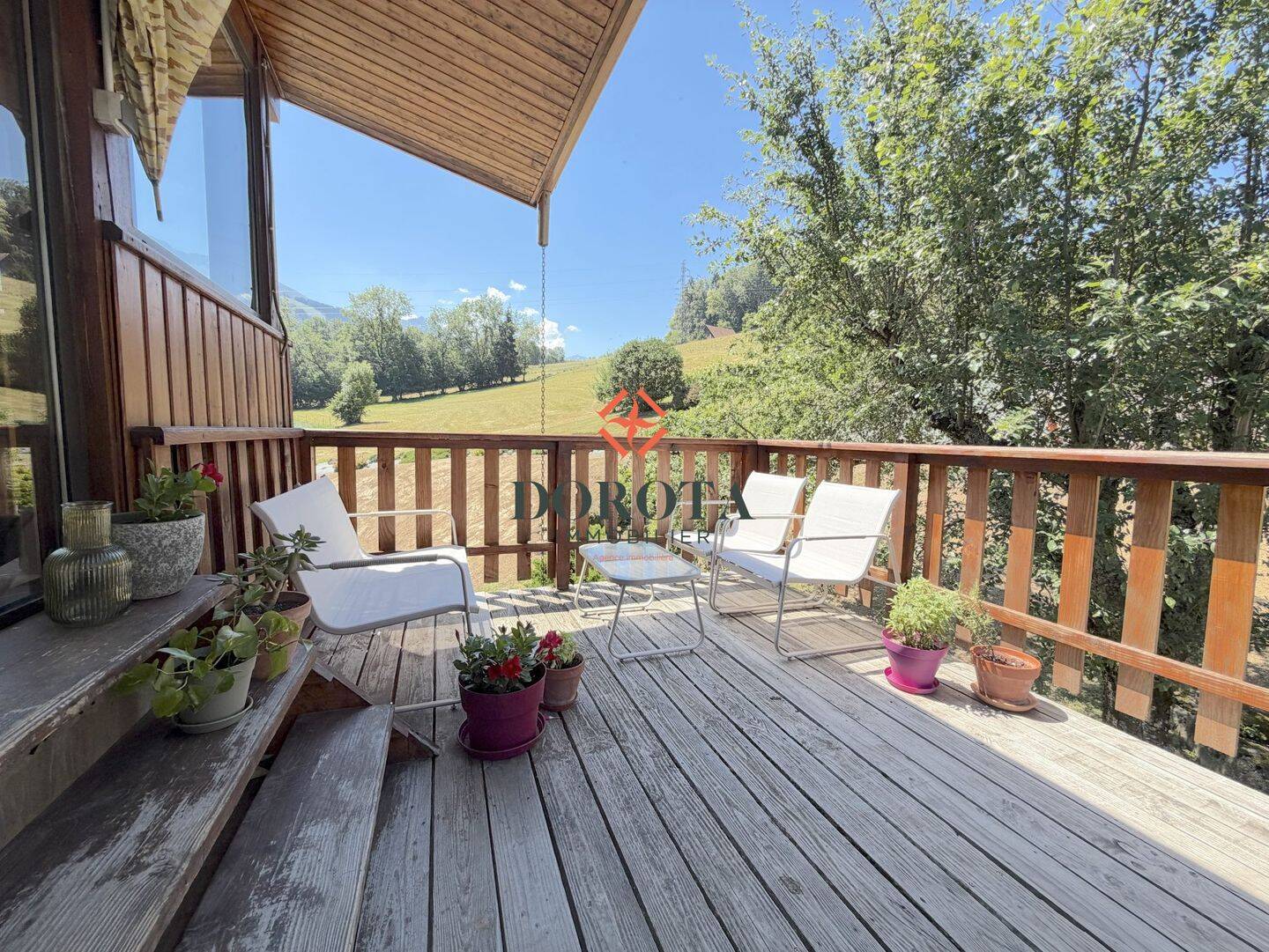 Maison 8 pièces 182 m² · à Theys · 182,5 m² · 450 000 €