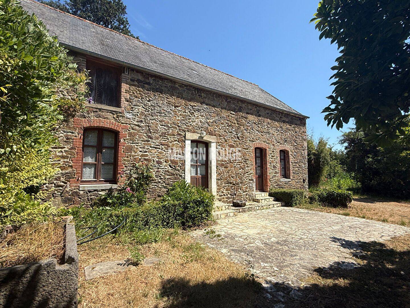 Maison 5 pièces 120 m² · à Saint-Père-Marc-en-Poulet · 120 m² · 292 600 €