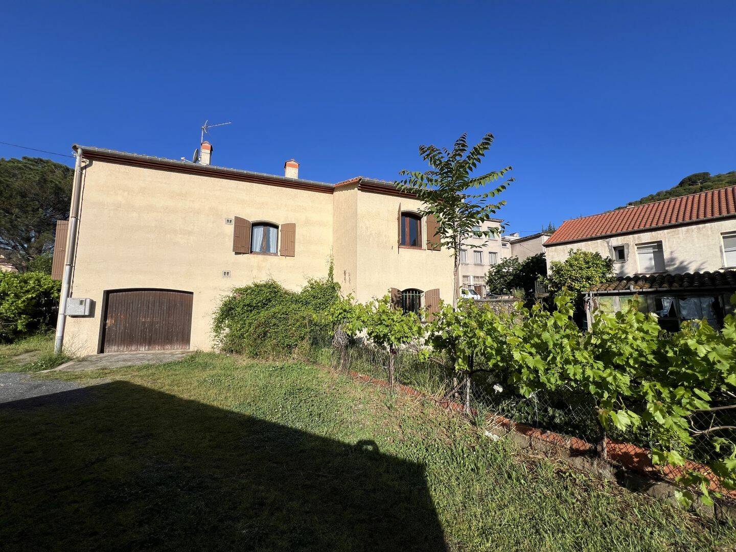 Maison 5 pièces 143 m² · à Arles-sur-Tech · 143 m² · 174 600 €