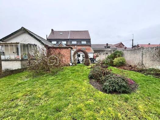 Maison de ville à vendre 64 000 € 6 pièces 3 chambres 90 m² Poix-du-Nord 59218