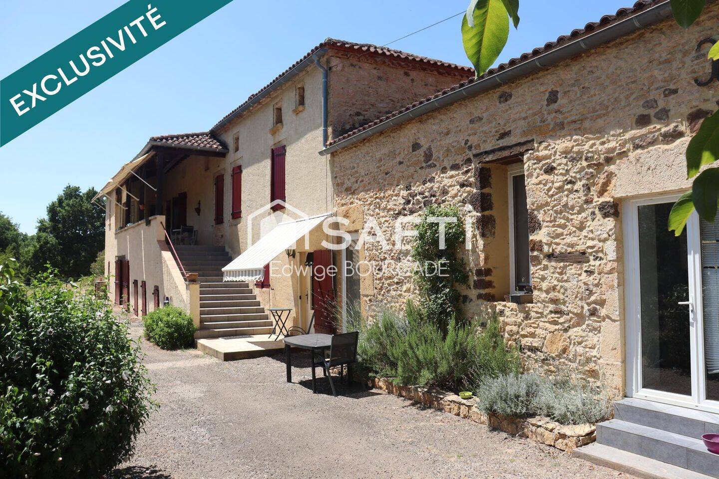 Maison 5 pièces 220 m² · à Puy-l'Évêque · 220 m² · 555 000 €