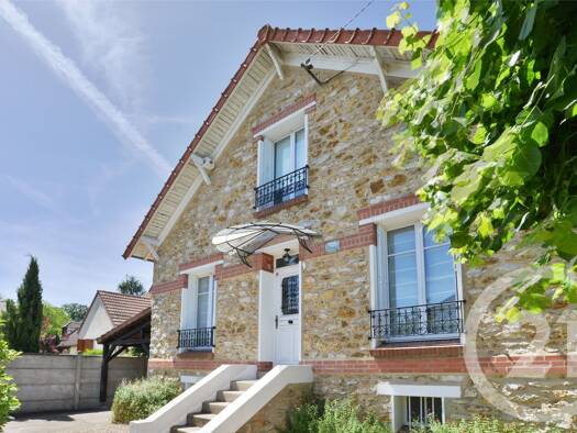 Maison à vendre 530 000 € 5 pièces 3 chambres 80 m² 585 m² de terrain Montgeron 91230