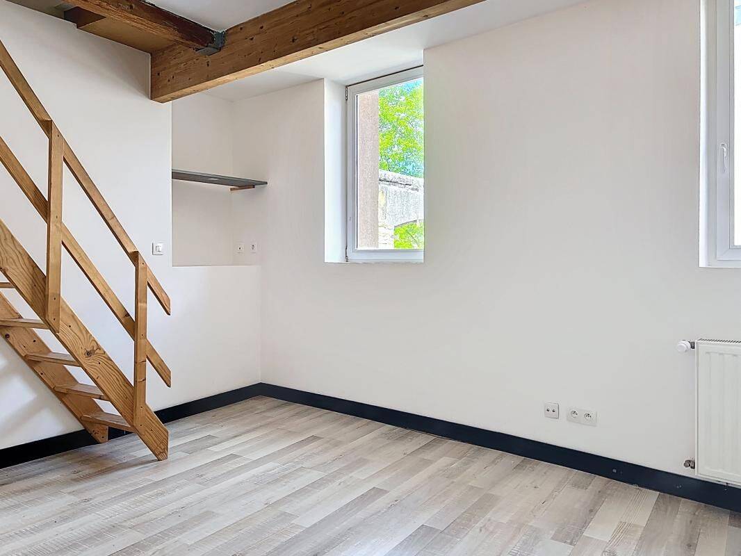 Appartement 3 pièces 60 m² · à Limonest · 60 m² · 850 €/mois