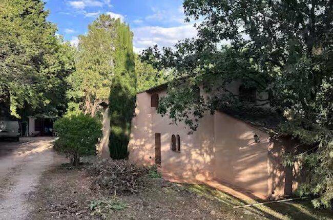 Maison 5 pièces 185 m² · à Saint-Cézaire-sur-Siagne · 185 m² · 2 580 €/mois