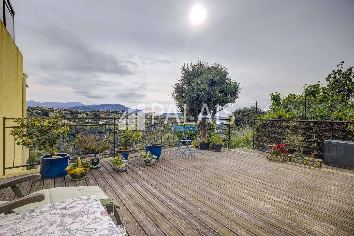 Appartement 4 pièces 125 m² · à Nice · 125 m² · 599 000 €