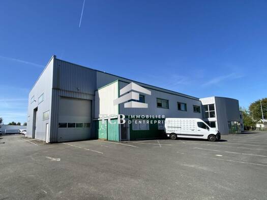 Local d'activités à louer 6 247 € 916 m² d'espace de stockage divisible Cote Est Treillières 44119