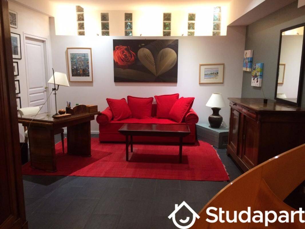 1 pièce 15 m² · à Bordeaux · 15 m² · 800 €